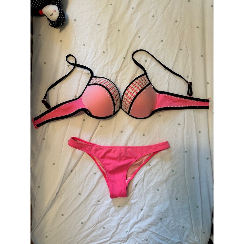 Victoria’s Secret Bikini